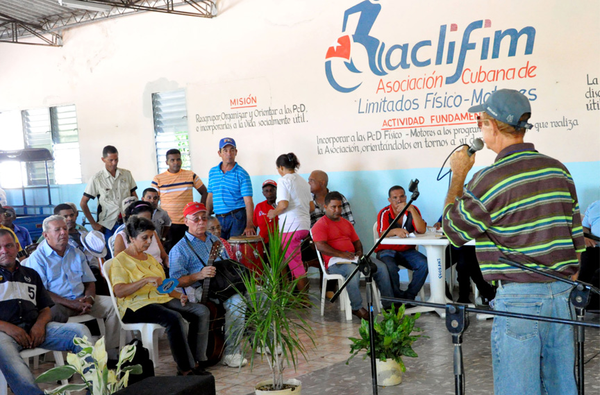 Asociación Cubana de Limitados Físico Motores (ACLIFIM) en Manzanillo // Foto Eliexer Peláez