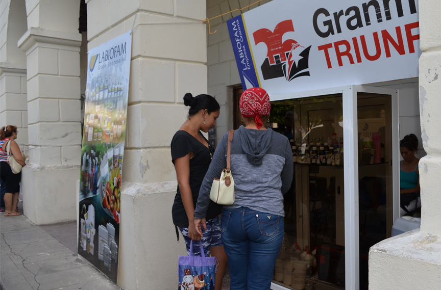 Expo avances de la economía en Granma // Foto Marlene Herrera
