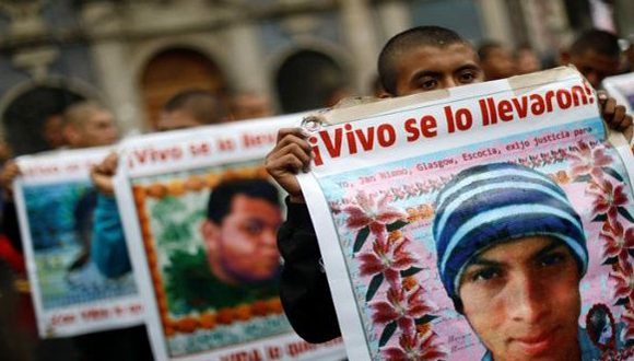 El pueblo mexicano ha exigido en muchas ocasiones que aparezcan con vida. Foto: Reuters