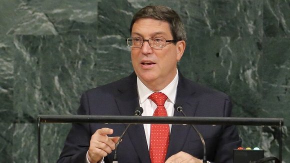 El canciller Bruno Rodríguez afirmó hoy en la Asamblea General de la ONU que cualquier intento de destruir a la Revolución cubana fracasará, en respuesta a la decisión del presidente estadounidense, Donald Trump, de recrudecer el bloqueo contra la isla. Foto: REUTERS