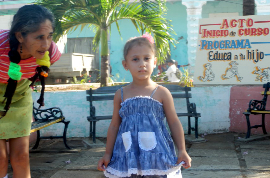 Liz Sofía, una de las niñas que comienza este curso en el Programa Educa a tu hijo // Foto Lilian Salvat