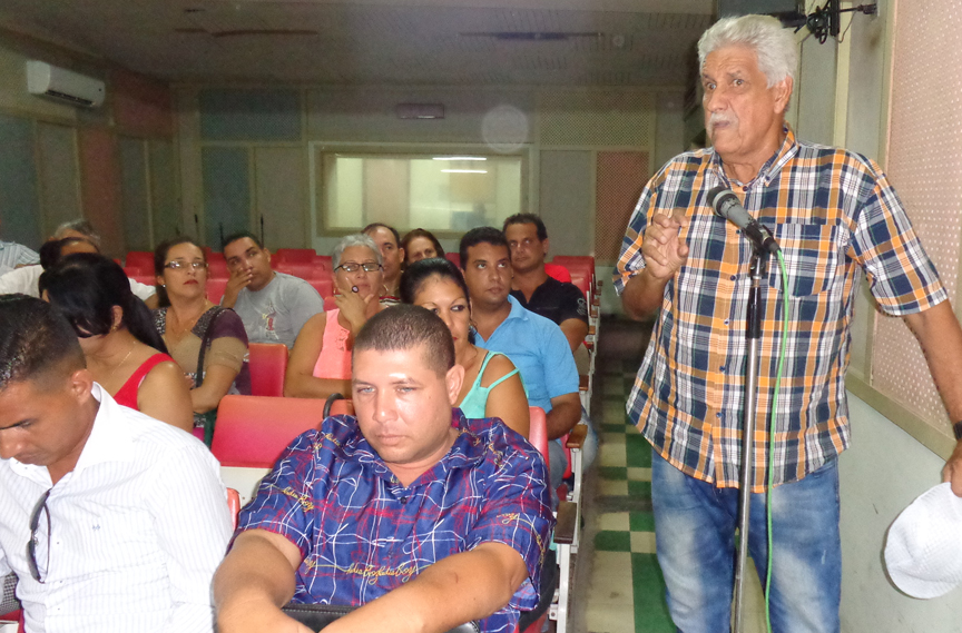 Asamblea de la UPEC en Manzanillo // Foto Marlene Herrera