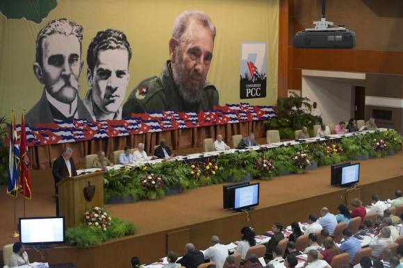 En Plenario el VII Congreso del Partido Comunista de Cuba. Foto: Ismael Francisco/ Cubadebate