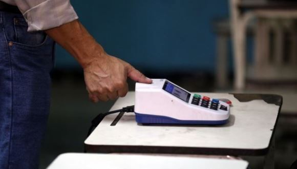 Sobre las siete de la mañana, el 95% de las Mesas Electoales estaban abiertas. Foto: AVN.