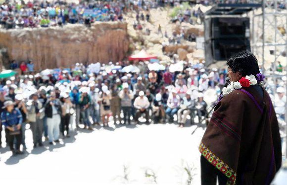 Evo Morales en la quebrada de Ancupiti de la ciudad de Sucre. Foto: @evoespueblo