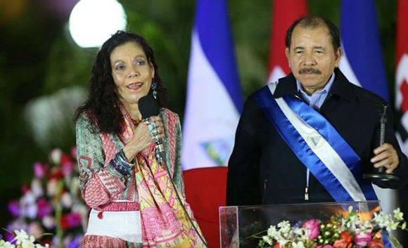 Rosario Murillo y Daniel Ortega. Foto: Archivo.