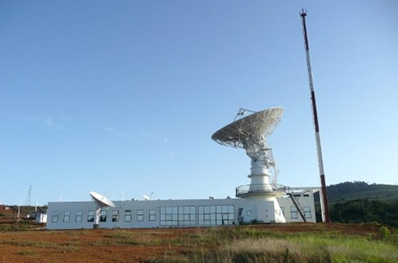 Prevén instalar en Cuba modernas estaciones terrenas astronómicas.