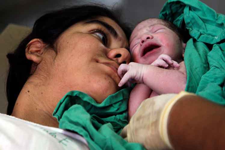 Baja mortalidad infantil en Cuba: garantías con rostros de niños