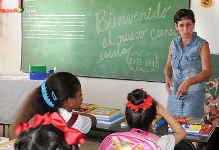 Cuba muestra en Francia los avances logrados en educación // Foto Otoniel Márquez