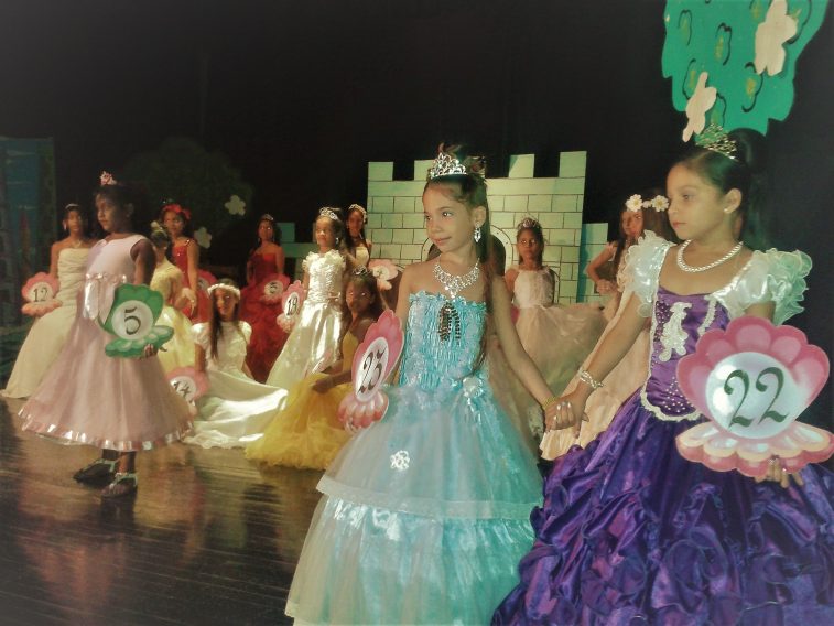 Geilis Arelis Ballester (22) quiere ser artista