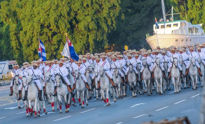 El socialismo cubano hinca su raíz en una decisión popular, de esencia democrática.