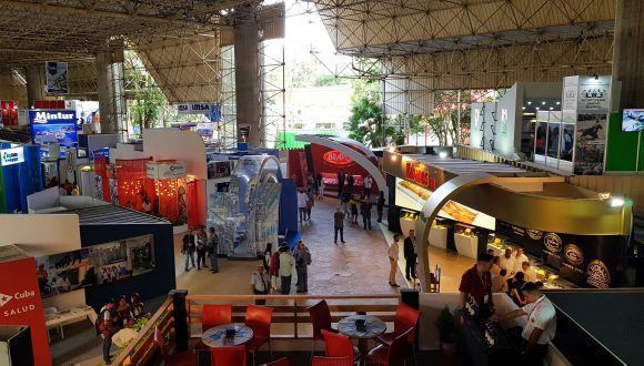 Pabellón central de Expocuba, en FIHAV 2018. Foto: Lisandra Romeo/ Cubadebate.