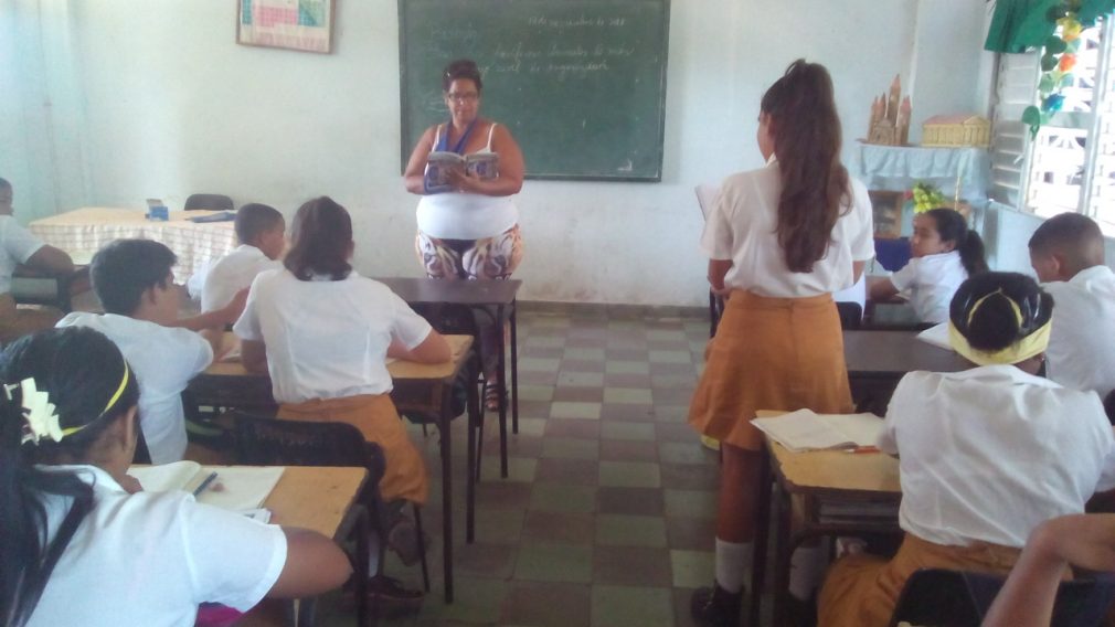 Colectivo pioneril de la ESBU Manuel Fajardo // Foto Eliexer Peláez