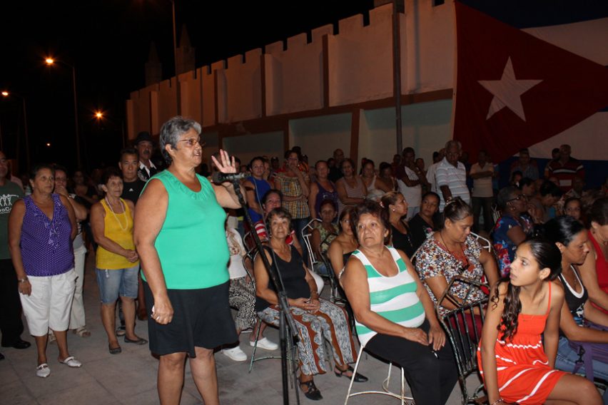 Rendición de cuentas del delegado a sus electores // Foto Marlene Herrera (Archivo)