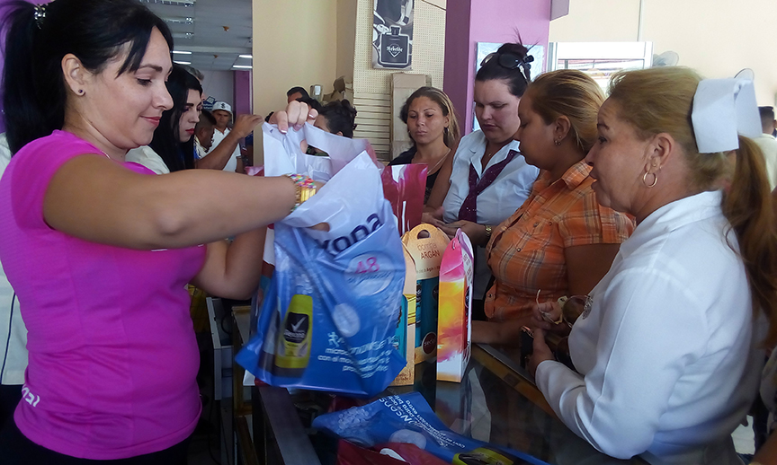 Se promocionaron productos que comercializa la empresa Suchel Unilever S.A. // Foto Eliexer Peláez