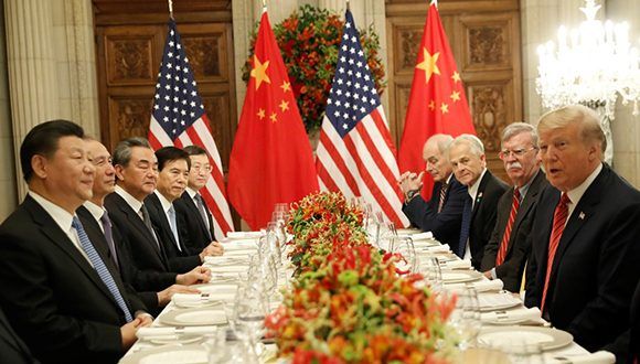 Trump y Jinping cenan juntos en el Palacio Duhau. Foto: AP