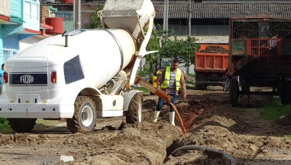 Rehabilitación de redes hidráulicas en Camagüey. Foto: Cortesía del INRH.