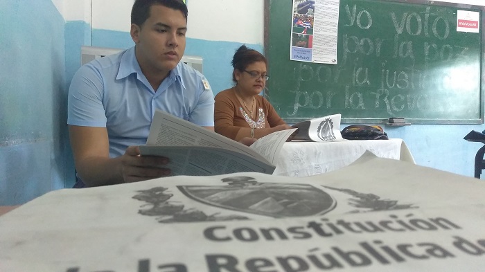 Por primera vez irán a las urnas y votarán Sí por la Constitución // Foto Eliexer Peláez