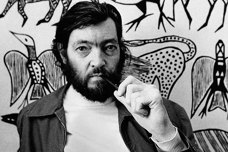 Julio Cortázar, escritor argentino autor de Rayuela, clásico de la novela contemporánea Foto: Tomada de PL