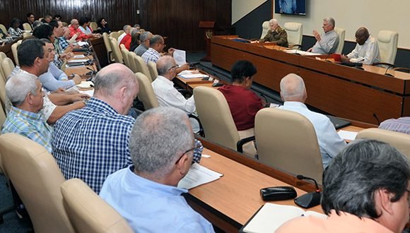 El Consejo de Ministros ha analizado en varias ocasiones las acciones de recuperación tras el tornado Foto: Presidencia / Archivo de CubadebateCuba