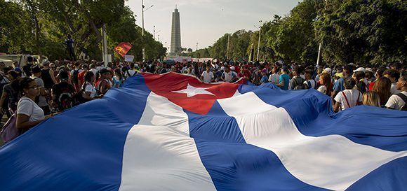 Desfile por el Primero de Mayo, La Habana, Cuba. Foto: Ismael Francisco/Cubadebate.