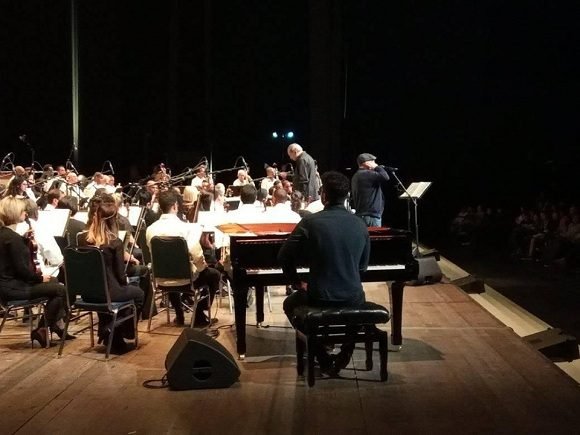 Concierto de Silvio Rodriguez y la Sinfónica Nacional en Barcelona. Foto: Oni Acosta Llerena / Facebook.
