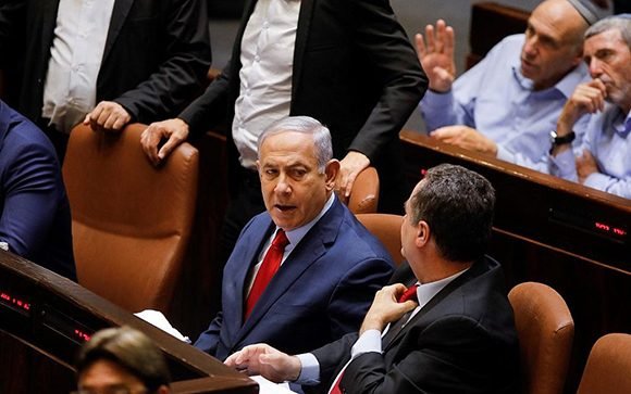 El parlamento israelí votó este miércoles a favor de su disolución tras el fracaso del primer ministro israelí, Benjamín Netanyahu, en su intento de formar una coalición de gobierno. Foto: The Times of Israel.