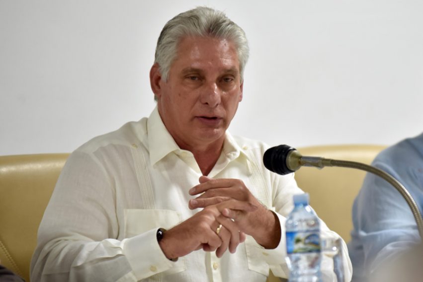 Miguel Díaz-Canel, Presidente de los Consejos de Estados y de Ministros, reiteró hoy la necesidad de que cada compatriota piense como país. // Fotos: Omara García Mederos/ ACN