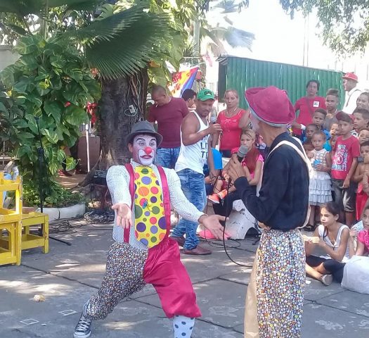 En el parque infantil Bartlomé Masó // Foto Lilian Salvat