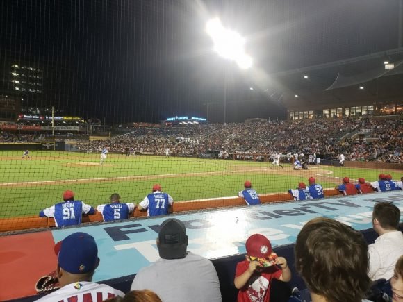 El Durham Bulls Athletic Park se repletó para ver el partido. // Foto: Carlos Salcedo