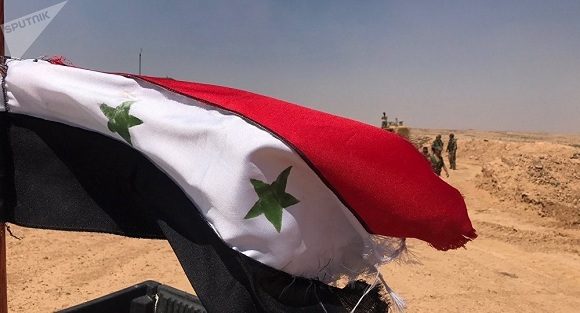 Empresas militares privadas de EEUU organizaron la extracción y venta del petróleo sirio procedente de los yacimientos situados al este del río Éufrates. Foto: Sputnik