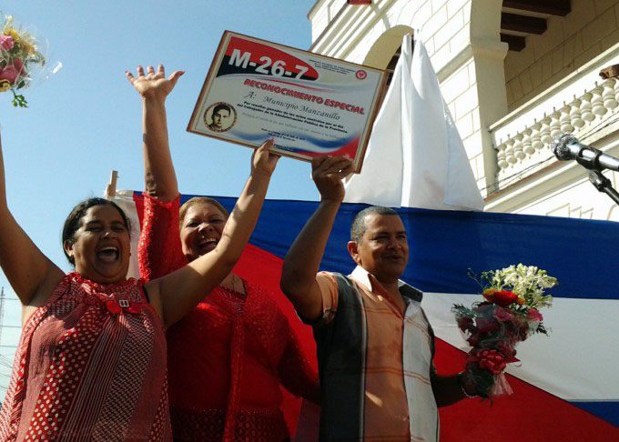 Los trabajadores del sindicato de la administración pública de este costero municipio dedicaron su celebración a los festejos por el 26 de Julio // Foto: Roberto Mesa Matos/ La Demajagua