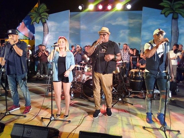Los Van Van en la Plaza de la cultura La Concha // Foto Eliexer Peláez