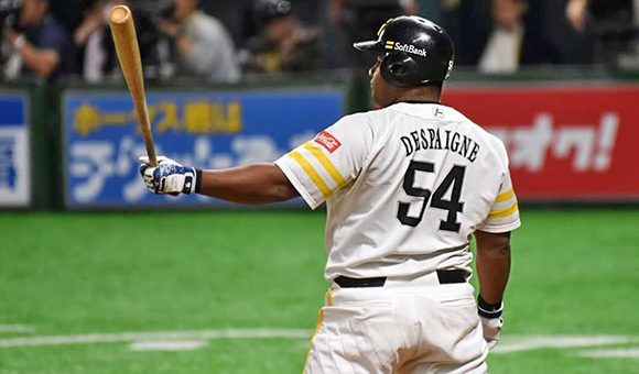 Alfredo Despaigne es un ídolo en el béisbol de Japón. Foto: Yuhki Ohboshi