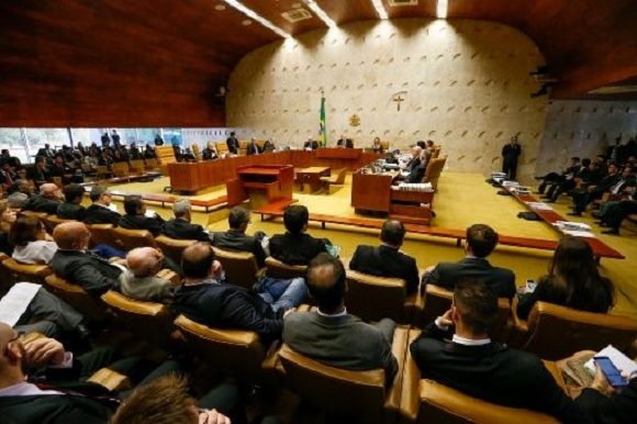 La Corte brasileña pone en tela de juicio varias condenas realizadas en la Lava Jato. // Foto: Folhadacidade