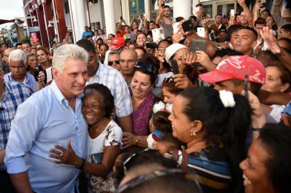 Decenas de cubanos han participado en la inciativa que promueve el sitio de la Presidencia de la República de Cuba.