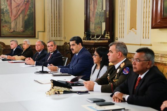 Venezuela tiene las pruebas de cómo se pretende crear un falso positivo para generar un conflicto armado entre Colombia y Venezuela”, aseveró el presidente. Foto: @PresidencialVen