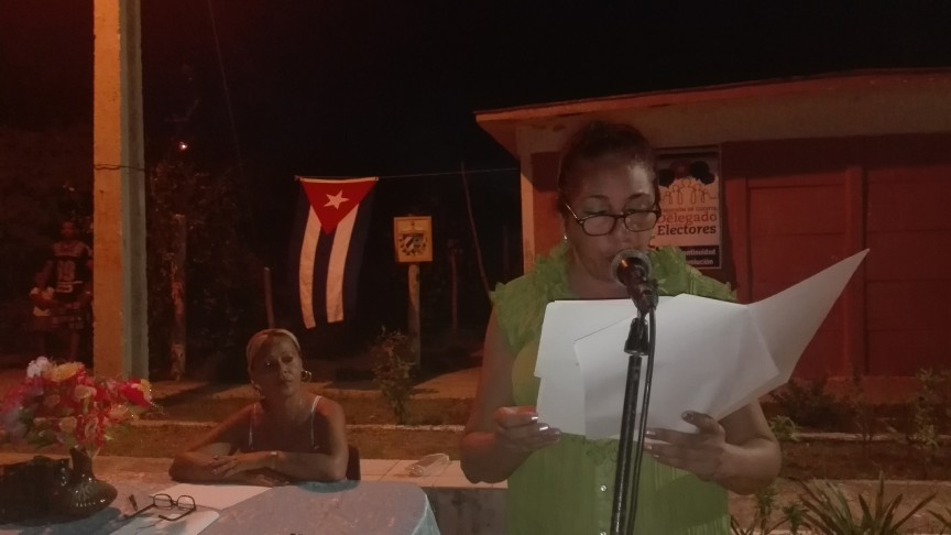 Delegada María Antonia Salas González rinde cuenta ante sus electores // Foto Marlene Herrera