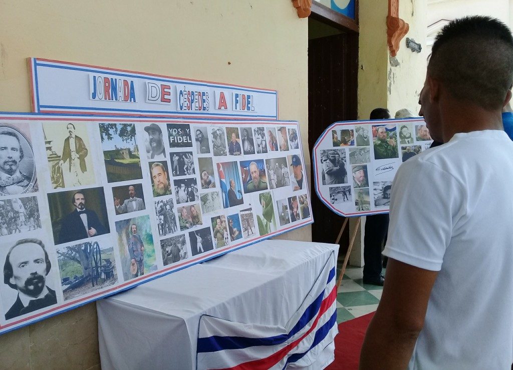 De Céspedes a Fidel es la conmemoración de los manzanilleros por el 151 aniversario del alzamiento en La Demajagua // Foto Denia Fleitas Rosales