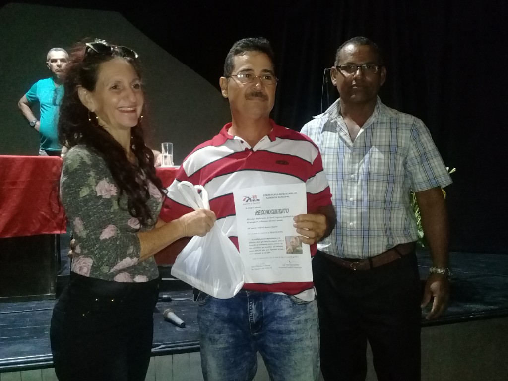 Wilfredo Ramírez Céspedes propuso una solución que se aplica en la Empresa Pesquera Industrial, con impacto en el alumbrado de la flota pesquera // Foto Denia Fleitas Rosales