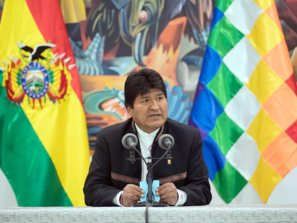 Evo Morales en conferencia de prensa. Foto: @evoespueblo/Twitter.