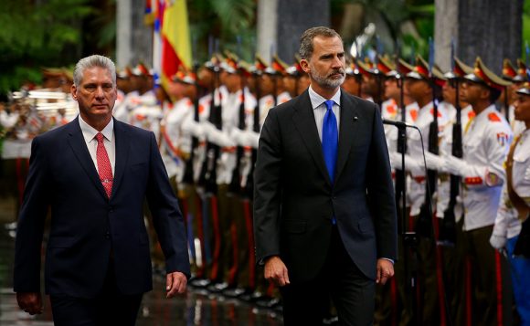 El presidente de la República de Cuba, Miguel Díaz-Canel Bermúdez, recibió al rey de España, Felipe VI, y a su esposa, la reina Letizia. Foto: Irene Pérez/ Cubadebate.