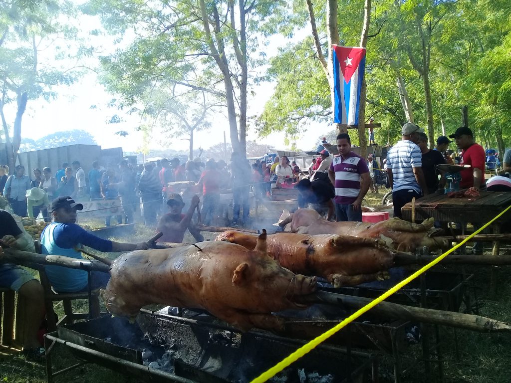 Feria de fin de año Manzanillo // Foto Denia Fleitas