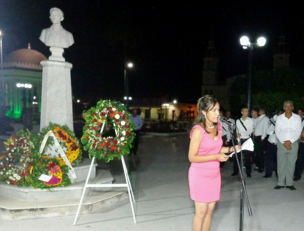 La Vigilia Martiana es una tradición manzanillera que honra al Apóstol de la independencia cubana // Foto Eliexer Peláez Pacheco