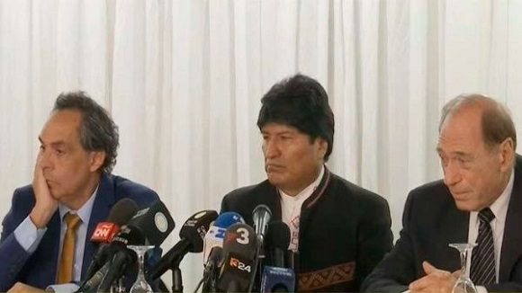 El equipo jurídico de Evo Morales afirma que el Gobierno de facto instalado ha violado las normas elementales de la coexistencia jurídica internacional. Foto: Telesur.