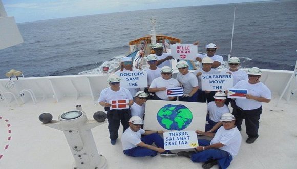 Aplauden para honrar a todo el personal de salud que en Cuba y el mundo se aferra a salvar vidas y detener al mortífero Covid-19. Foto: Perfil de Facebook del entrevistado.