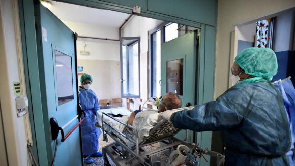 Un hospital en Milán, Italia, el 7 de abril de 2020. Foto: Reuters.