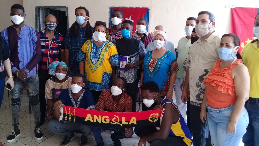 En el campus Blas Roca Calderío de la Universidad de Granma se festejó el Día de África // Foto Eliexer Pelaez Pacheco