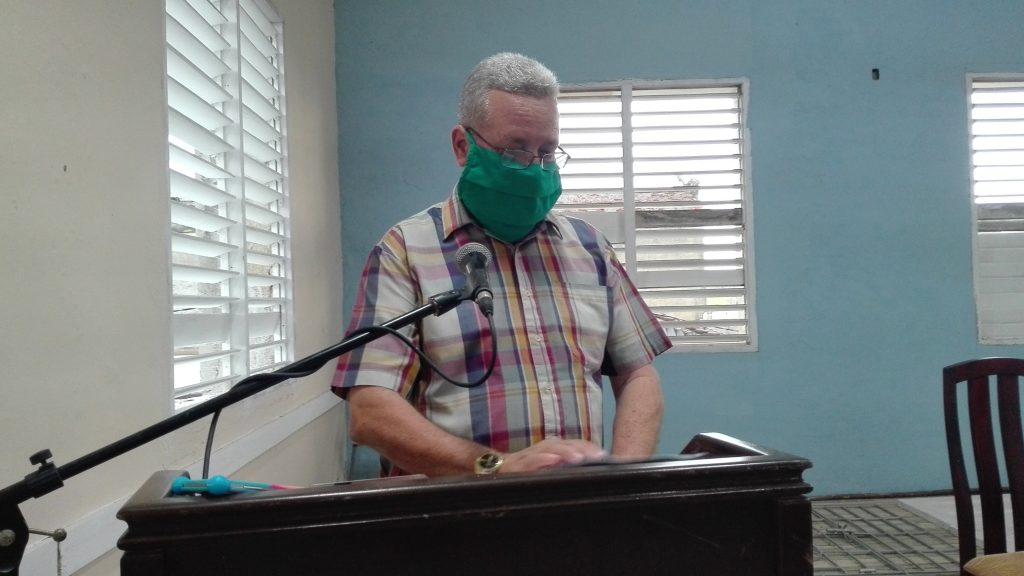 Director de Salud en Manzanillo actualiza sobre situación en Manzanillo ewn cuanto a la COVID19 y la IRA // Foto Marlene Herrera