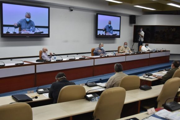 El Consejo de Ministros aprobó ajustar el Plan de la Economía de este año. Foto: Estudios Revolución.